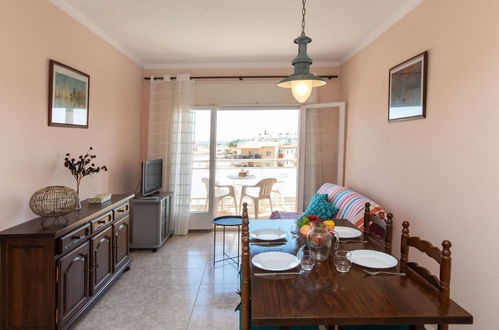 Photo 3 - 2 bedroom Apartment in l'Escala with sea view