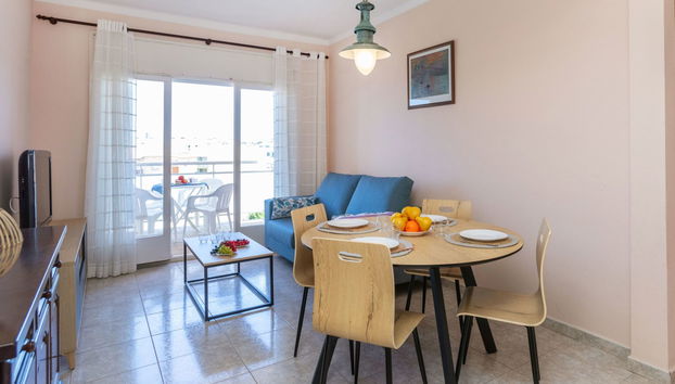 3 bedroom Apartment in l'Escala - Photo 2