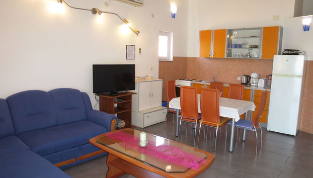 Apartment mit 2 Schlafzimmern in Jasenice - Foto 3