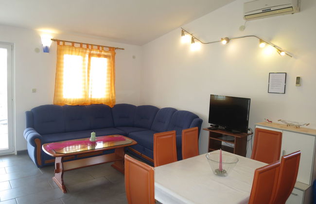 Apartamento de 2 quartos em Jasenice - Foto 6