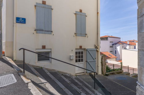 Foto 17 - Appartamento con 2 camere da letto a Biarritz con terrazza e vista mare