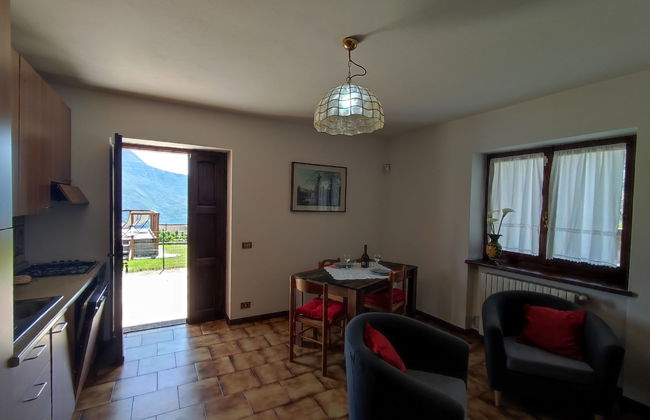 Apartamento de 2 quartos em Stazzona com piscina e jardim - Foto 9