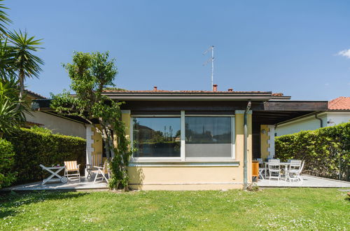 Photo 6 - 3 bedroom House in Forte dei Marmi with garden