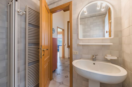 Photo 19 - 3 bedroom House in Forte dei Marmi with garden