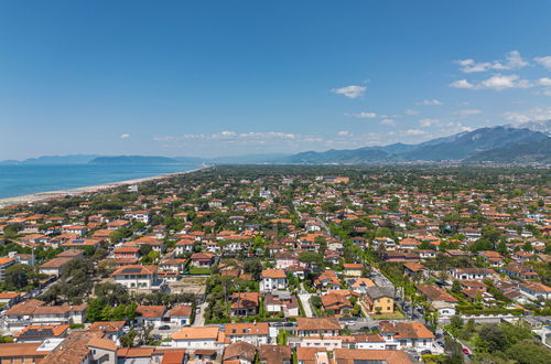 Photo 50 - 3 bedroom House in Forte dei Marmi with garden
