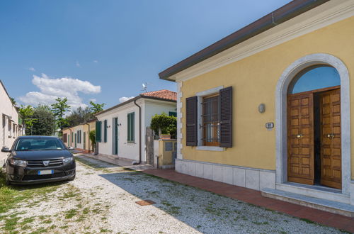 Photo 39 - 3 bedroom House in Forte dei Marmi with garden