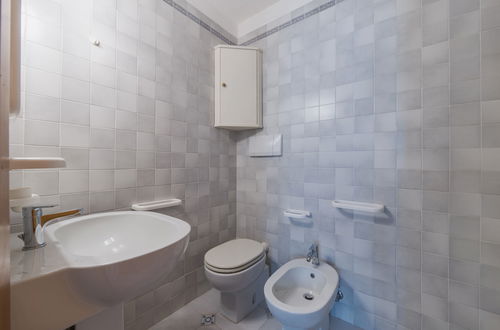 Photo 28 - 3 bedroom House in Forte dei Marmi with garden