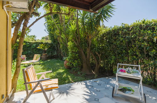Photo 44 - 3 bedroom House in Forte dei Marmi with garden