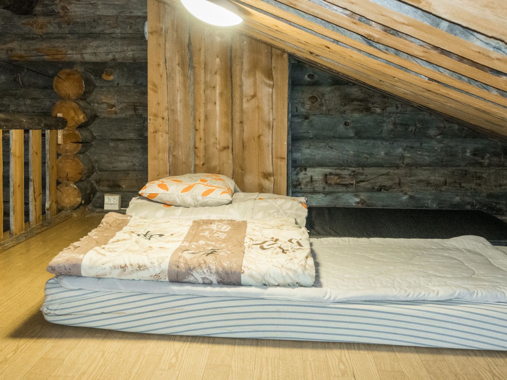 Foto 19 - Casa de 1 habitación en Salla con sauna y vistas a la montaña