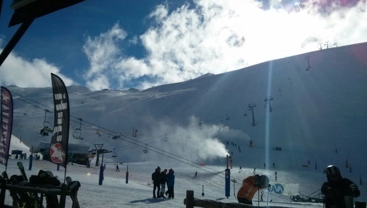 Forfait Astún-Candanchú, entrance by Candanchú - Photo 1