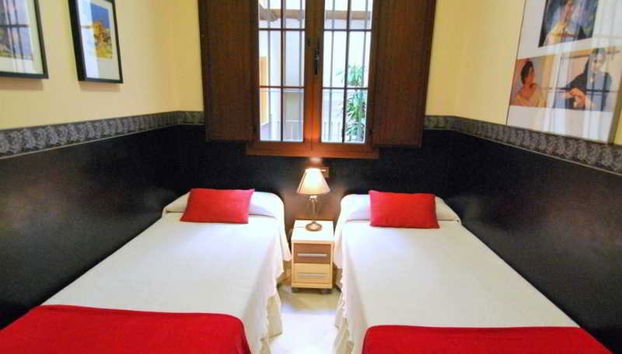 Living Sevilla Apartments - Foto 2
