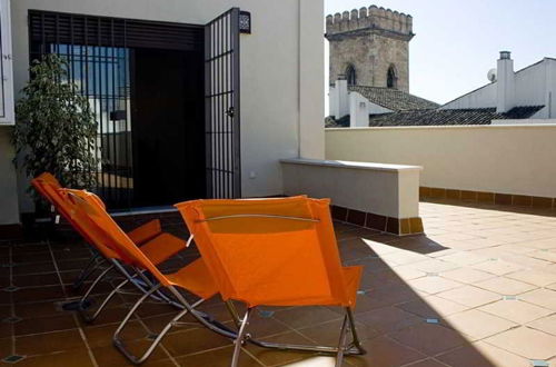 Photo 2 - Living Sevilla Apartments