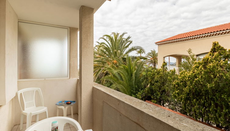 Foto 1 - Apartamento de 1 habitación en Saint-Cyr-sur-Mer con terraza y vistas al mar