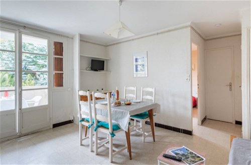 Foto 5 - Apartamento de 1 habitación en Saint-Cyr-sur-Mer con terraza y vistas al mar