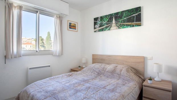 Appartement de 2 chambres à Cagnes-sur-Mer avec terrasse - Photo 3