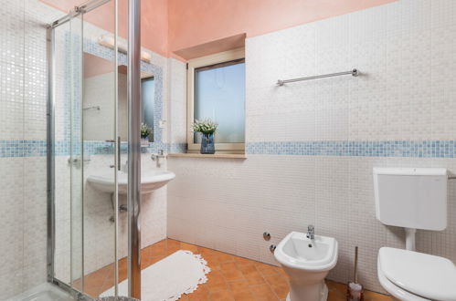 Foto 31 - Casa de 3 habitaciones en Sveta Nedelja con piscina privada y vistas al mar