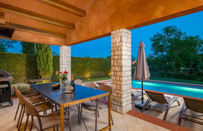 Casa de 4 quartos em Sveta Nedelja com piscina privada e jardim - Foto 28