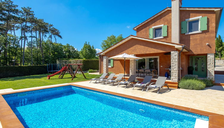 Photo 1 - Maison de 3 chambres à Sveta Nedelja avec piscine privée et jardin