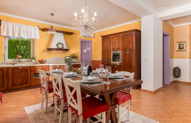 Casa de 4 quartos em Sveta Nedelja com piscina privada e jardim - Foto 6