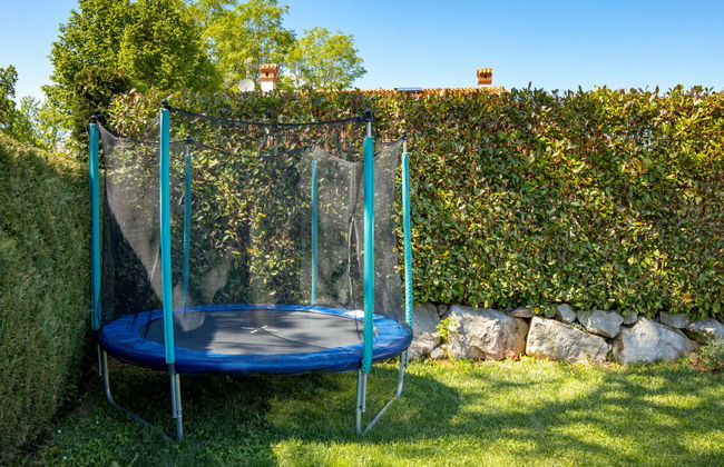 Casa de 4 quartos em Sveta Nedelja com piscina privada e jardim - Foto 55