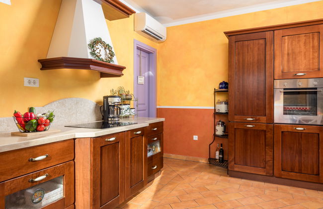 Casa de 4 quartos em Sveta Nedelja com piscina privada e jardim - Foto 8