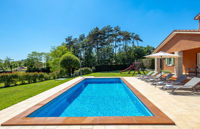 Casa de 4 quartos em Sveta Nedelja com piscina privada e jardim - Foto 20