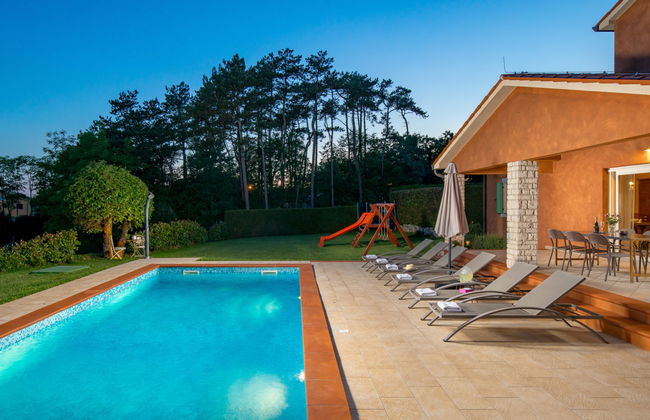 Casa de 4 quartos em Sveta Nedelja com piscina privada e jardim - Foto 29