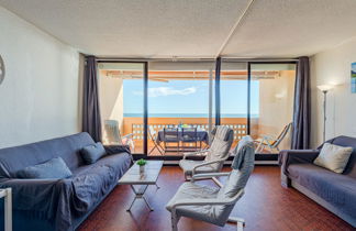 Photo 2 - Apartment in Le Barcarès with swimming pool and sea view