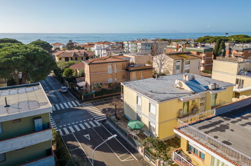 Photo 28 - Appartement de 2 chambres à Follonica avec jardin