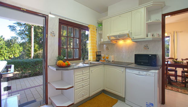 Casa de 3 quartos em Albufeira com piscina privada e jardim - Foto 5