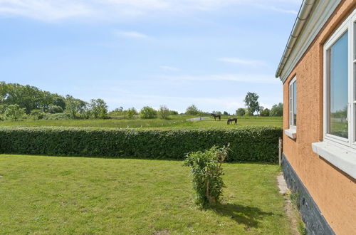 Foto 5 - Casa con 3 camere da letto a Aakirkeby con terrazza