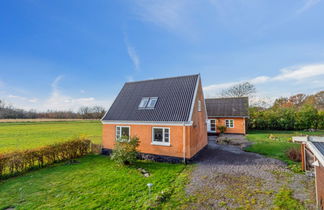 Photo 2 - Maison de 3 chambres à Aakirkeby avec terrasse