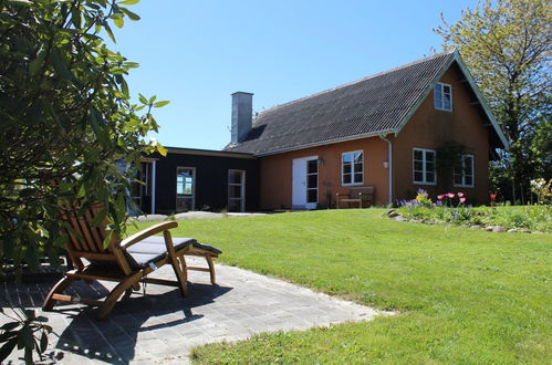 Photo 3 - Maison de 3 chambres à Aakirkeby avec terrasse