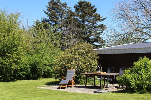 Photo 21 - Maison de 3 chambres à Aakirkeby avec terrasse