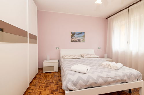 Foto 4 - Apartamento de 2 habitaciones en Ovaro con jardín