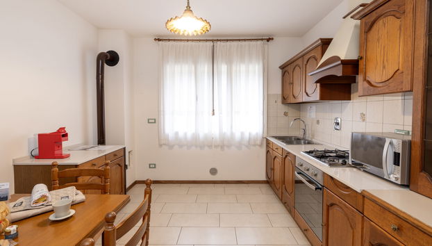 Apartment mit 2 Schlafzimmern in Ovaro mit garten - Foto 3