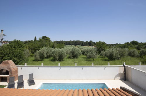 Foto 30 - Casa con 3 camere da letto a Medulin con piscina privata e vista mare