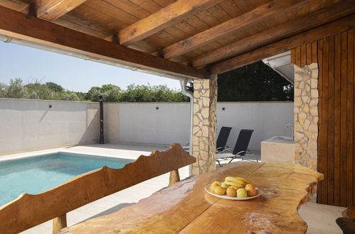 Photo 26 - Maison de 3 chambres à Medulin avec piscine privée et vues à la mer