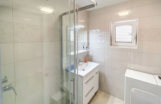 3 bedroom Apartment in Karlobag with terrace - Photo 16