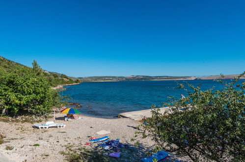 Foto 27 - Appartamento con 2 camere da letto a Starigrad con terrazza e vista mare