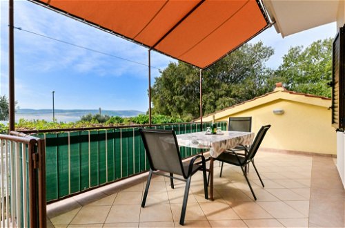 Photo 15 - 2 bedroom Apartment in Starigrad with terrace and sea view