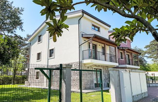 Foto 1 - Apartamento de 2 quartos em Duino-Aurisina com piscina e terraço