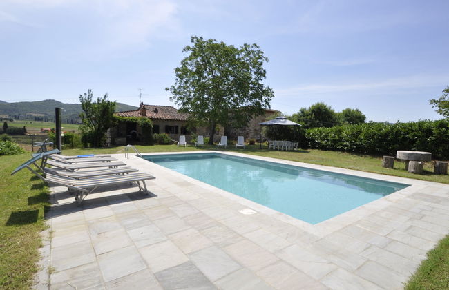 Casa de 5 quartos em Laterina Pergine Valdarno com piscina privada e jardim - Foto 1