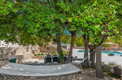 Foto 41 - Haus mit 4 Schlafzimmern in Proložac mit privater pool und garten