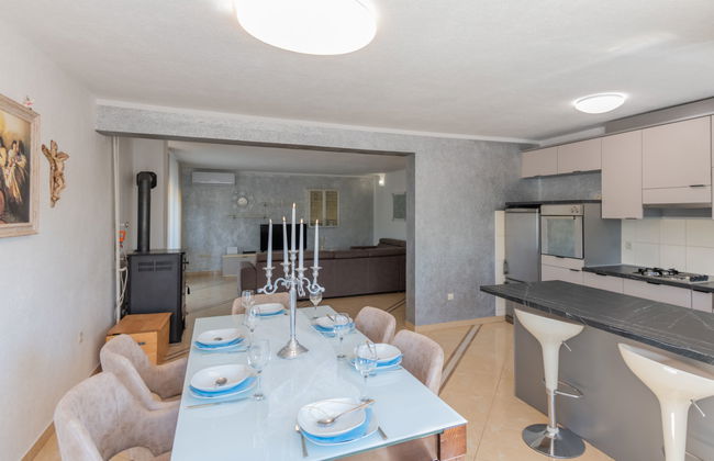 Casa de 5 quartos em Proložac com piscina privada e jardim - Foto 10