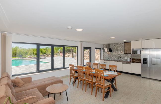 Casa de 5 quartos em Proložac com piscina privada e jardim - Foto 3