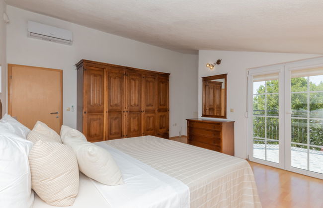 Casa de 5 quartos em Proložac com piscina privada e jardim - Foto 23