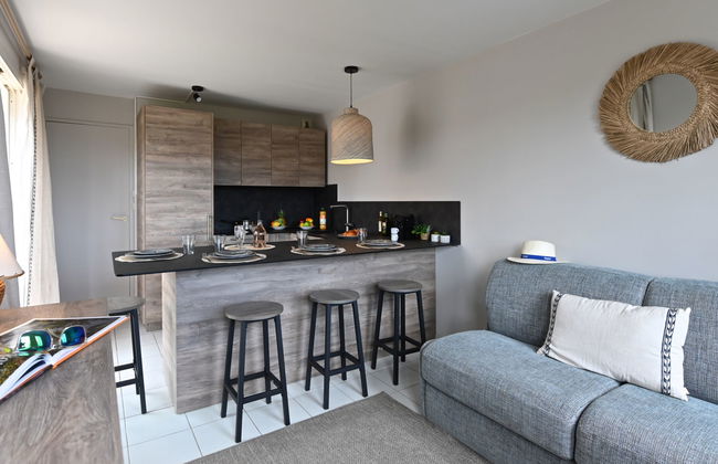 Apartamento de 1 quarto em Saint-Raphaël com piscina e jardim - Foto 2