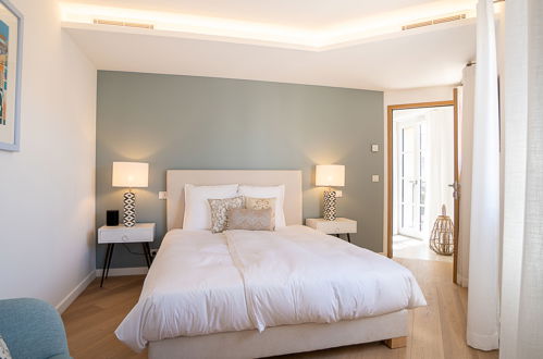 Foto 4 - Apartment mit 2 Schlafzimmern in Saint-Tropez mit blick aufs meer