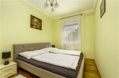 Foto 9 - Appartamento con 2 camere da letto a Balatonmáriafürdő